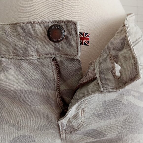 MAKERS OF TRUE ORIGINALS “Super Skinny” Light Desert Camouflage Print Jeans 30 - Picture 7 of 13
